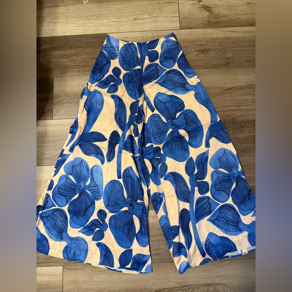 Corey Lynn Calter Blue and Cream Satin Pants - Picture 5 of 6